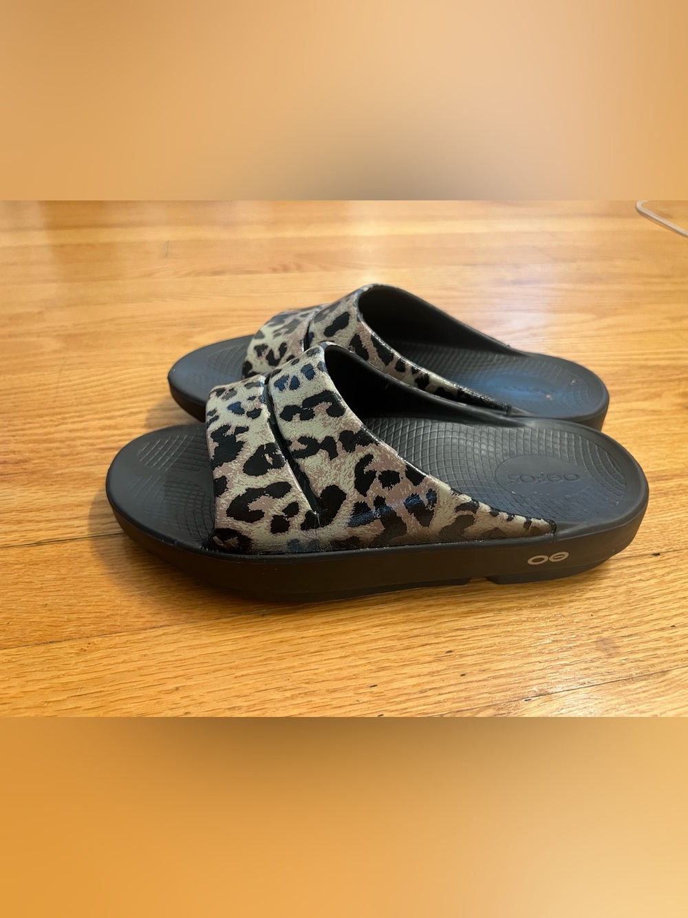 OOFOS Leopard Print Slide Sandals - Black & Brown